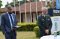 سعادة سفير الدنماركي (يسار) ع الملحق العسكري في السفارة الدنماركية في كينيا الذي هو رئيس كتلة اصدقاء الايساف